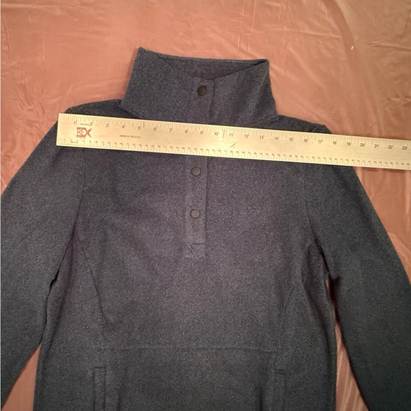 Hi-Tec Gray Women's Polar Fleece Quarter Button Up Sweatshirt Size Medium - Picture 8 of 9